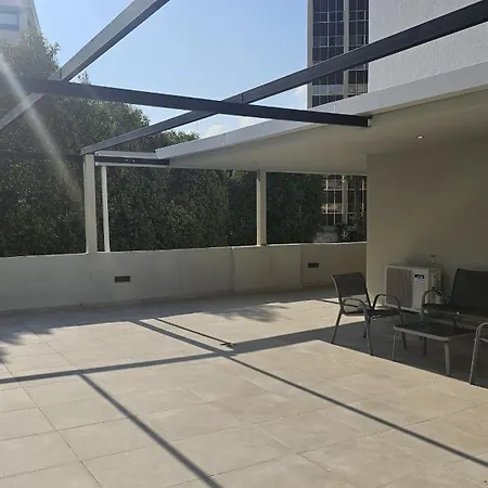 Apartment Executive Retreat